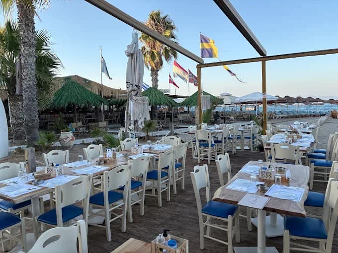 A display of the fresh catch of the day on ice at a traditional Greek fish taverna.